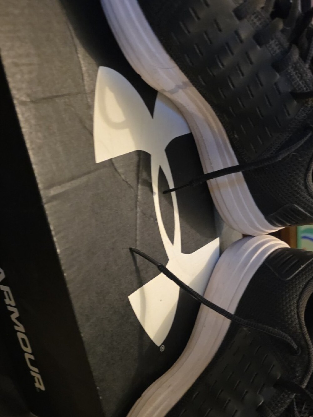 Under Armour Surge Womans Black and White Running Sneakers - Picture 9 of 9